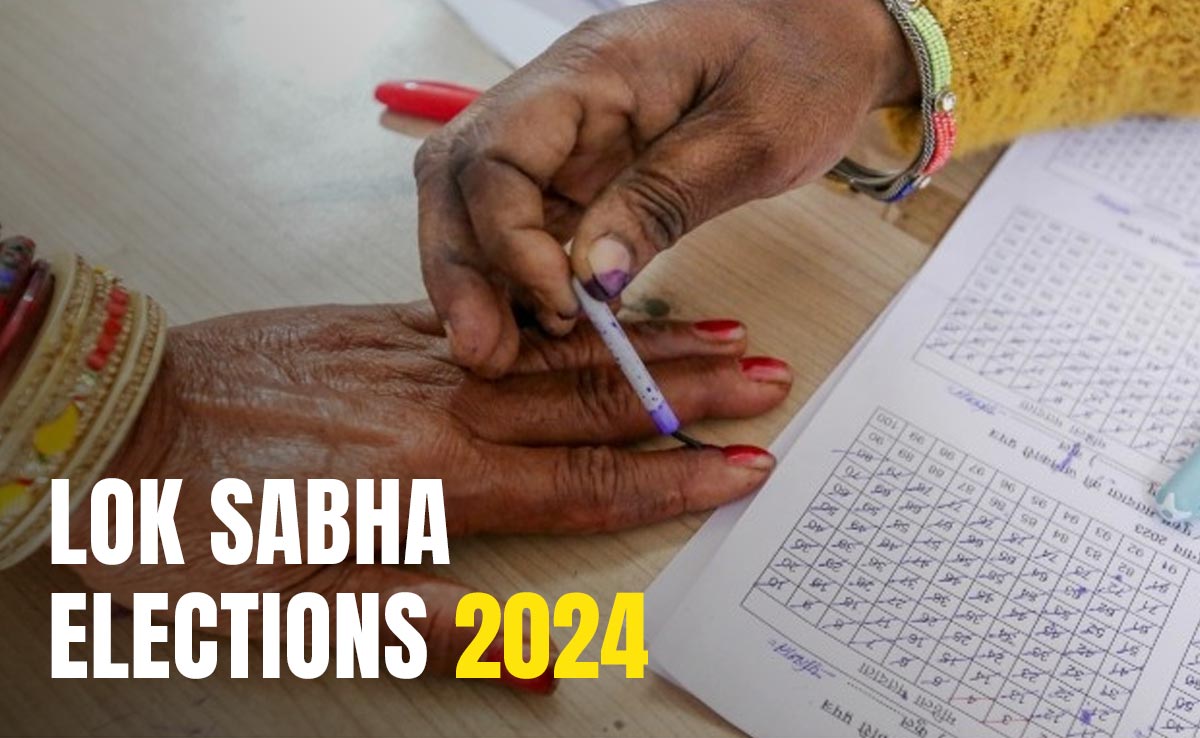 Barmer Re-Polling: दुधवा खुर्द पोलिंग बूथ पर ग्रामीणों ने बढ़-चढ़कर किया मतदान, री-पोलिंग मेंकरीब 86 % हुआ मतदान