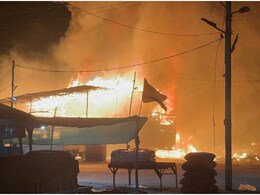 Balotra Fire: बालोतरा की सब्जी मंडी में आग का तांडव, दर्जनों वाहन सहित 40 दुकानें जलकर हुईं राख Balotra Fire: बालोतरा की सब्जी मंडी में आग का तांडव, दर्जनों वाहन सहित 40 दुकानें जलकर हुईं राख