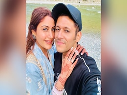 जाना था जापान हनीमून के लिए जिम कॉर्बेट पहुंचीं सुरभि चंदना, नदी में फेंकती दिखीं पत्थर जाना था जापान हनीमून के लिए जिम कॉर्बेट पहुंचीं सुरभि चंदना, नदी में फेंकती दिखीं पत्थर