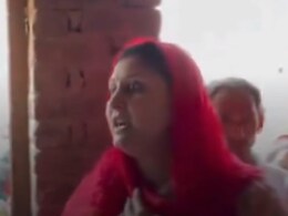 Rajasthan Politics: जंजीर से बंधे युवक को देख भावुक हुईं वैभव गहलोत की पत्नी हिमांशी, बोलीं- इलाज का खर्चा मैं दूंगी