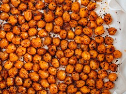 Crispy Chickpeas: The Perfect Guilt-Free Snack to Satisfy Your Cravings