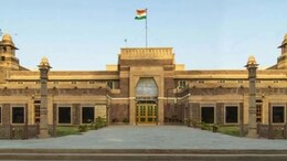 बर्खास्त PTI टीचर के सवाल पर हाई कोर्ट ने शिक्षा विभाग से मांगा जवाब, DEO और यूनिवसिर्टी को भी किया तलब