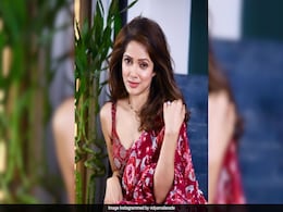 <i>Chak De! India</i> Star Vidya Malavade Reveals She Was Once Approached To Play Sidharth Malhotra's Mother <i>Chak De! India</i> Star Vidya Malavade Reveals She Was Once Approached To Play Sidharth Malhotra's Mother