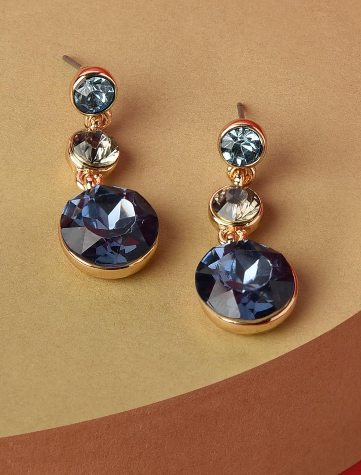 Best Deals On Stylish Earrings From Myntra Best Deals On Stylish Earrings From Myntra