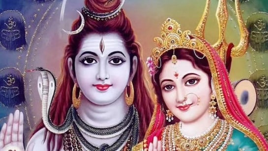 अब तक तय नहीं हुई है शादी तो प्रदोष व्रत पर करें ये उपाय, मान्यतानुसार भगवान शिव की कृपा से घर पर बजेगी शहनाई
