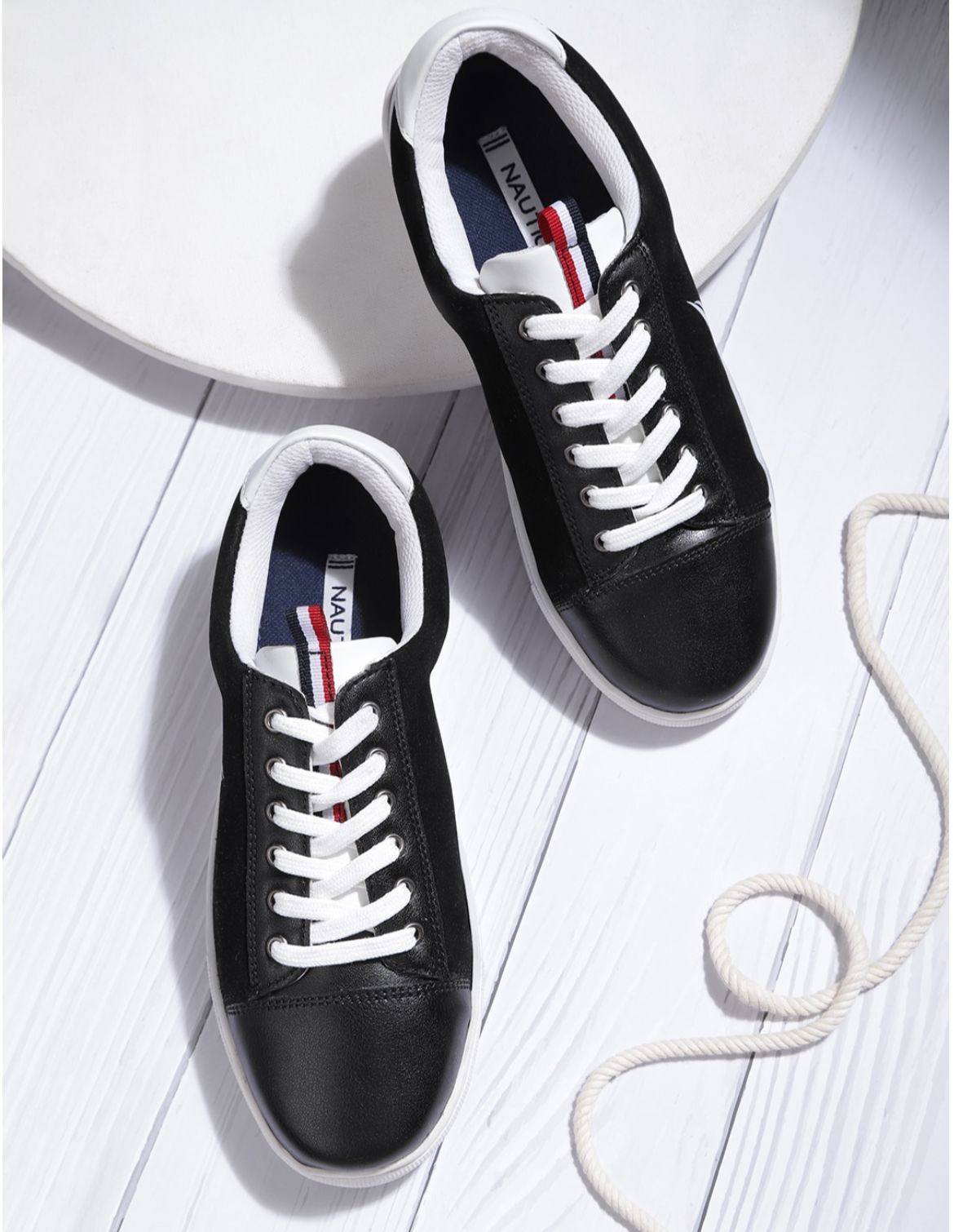 Best Deals On Mens Premium Footwear From Myntra