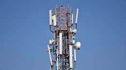 Spectrum For Mobile Services To Continue Through Auction: Report