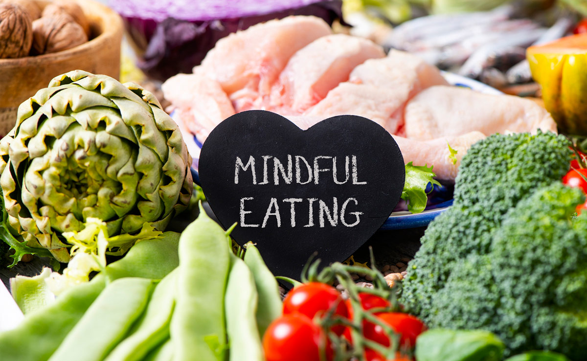 Mindful eating is a simple yet impactful resolution to embrace this new year