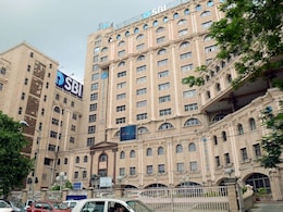 In India's Largest Bank Loan This Year, SBI Seeks $1.25 Billion