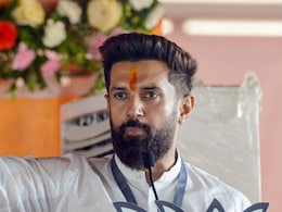 बिहार : शुरुआती रूझानों में चिराग पासवान सहित सभी प्रत्याशी आगे बिहार : शुरुआती रूझानों में चिराग पासवान सहित सभी प्रत्याशी आगे