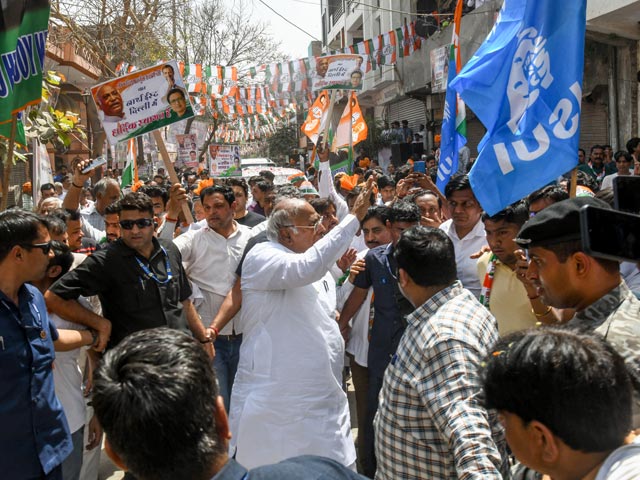Congress Chief M Kharge Launches Door-To-Door Campaign In Delhi