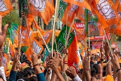 भोपाल के बीजेपी दफ्तर में मनाया गया 45वां स्थापना दिवस, सीएम मोहन रहे मौजूद भोपाल के बीजेपी दफ्तर में मनाया गया 45वां स्थापना दिवस, सीएम मोहन रहे मौजूद