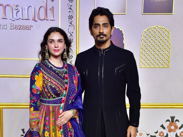 Aditi Rao Hydari And Siddharth At <i>Heeramandi: The Diamond Bazaar</i> Screening