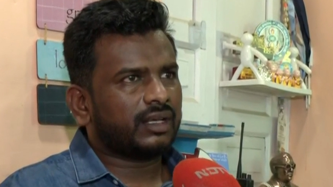 Chhindwara Mayors U Turn: 18 दिन बाद बीजेपी छोड़ कांग्रेस में दोबारा वापस आए विक्रम अहाके