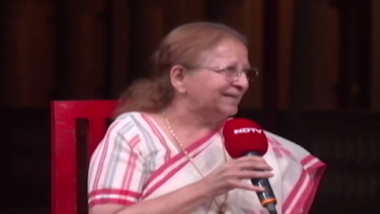NDTV Election Carnival: पीएम मोदी को डांटने के सवाल पर सुमित्रा महाजन ने दिया ये जबाव