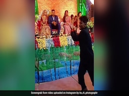 देवर ने सलमान के गाने पर किया ऐसा डांस घूरती रह गई भाभी, यूजर्स को लगा 440 वोल्ट का झटका, बोले- चली जाएगी भाई देवर ने सलमान के गाने पर किया ऐसा डांस घूरती रह गई भाभी, यूजर्स को लगा 440 वोल्ट का झटका, बोले- चली जाएगी भाई