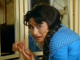 इस विलेन की शक्ल देखते ही रो पड़ी थीं माधुरी दीक्षित, सीन करने से किया था इंकार, एक्टर ने कहा- छेड़ू नहीं तो क्या करूं, ये मेरा काम है इस विलेन की शक्ल देखते ही रो पड़ी थीं माधुरी दीक्षित, सीन करने से किया था इंकार, एक्टर ने कहा- छेड़ू नहीं तो क्या करूं, ये मेरा काम है