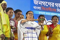 10 Free LPG Cylinders, 5 kg Ration, No CAA: Trinamool's Lok Sabha Poll Promises 10 Free LPG Cylinders, 5 kg Ration, No CAA: Trinamool's Lok Sabha Poll Promises