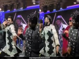 Viral: Ranveer Singh And Atlee Dance To <i>Tattad Tattad</i> At Shankar's Daughter Aishwarya's Wedding Viral: Ranveer Singh And Atlee Dance To <i>Tattad Tattad</i> At Shankar's Daughter Aishwarya's Wedding