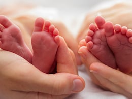 दो गर्भाशय वाली महिला ने अलग-अलग गर्भ से जुड़वा बच्चों को दिया जन्म, बिलकुल स्वस्थ हैं बेटा-बेटी, हैरान कर देगी कहानी दो गर्भाशय वाली महिला ने अलग-अलग गर्भ से जुड़वा बच्चों को दिया जन्म, बिलकुल स्वस्थ हैं बेटा-बेटी, हैरान कर देगी कहानी