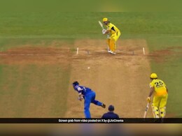 धोनी, शास्त्री आणि वानखेडे! पुन्हा जागा झाला 13 वर्षांपूर्वीचा इतिहास, Video धोनी, शास्त्री आणि वानखेडे! पुन्हा जागा झाला 13 वर्षांपूर्वीचा इतिहास, Video