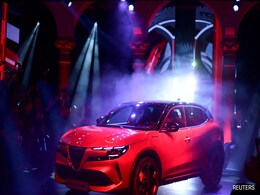 Car Maker Alfa Romeo Changes Name Of New Model To Ease Tensions With Italy Car Maker Alfa Romeo Changes Name Of New Model To Ease Tensions With Italy