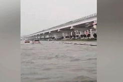 Flooding, Heavy Rain Briefly Halt Operations At Dubai International Airport Flooding, Heavy Rain Briefly Halt Operations At Dubai International Airport