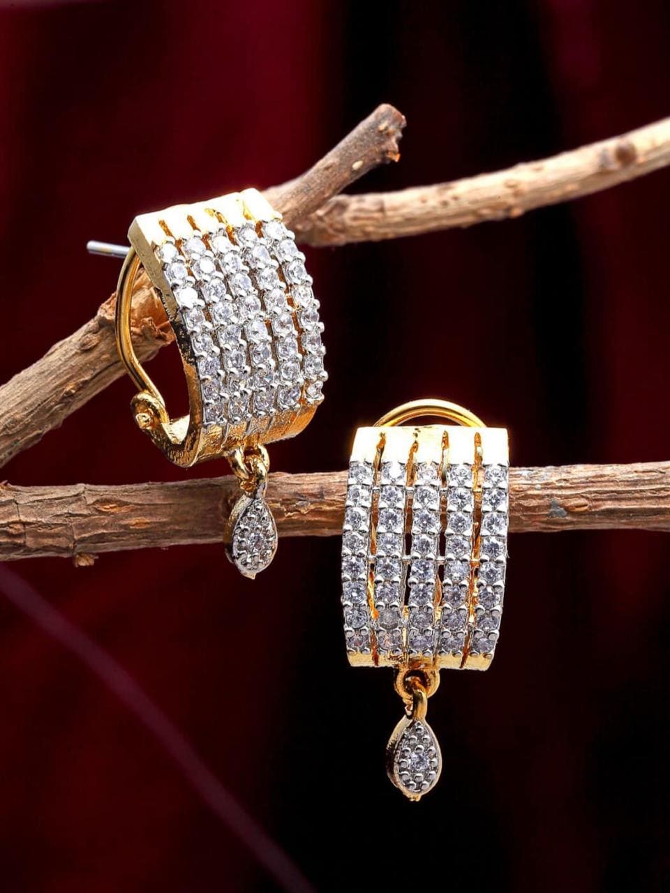 Best Deals On Stylish Earrings From Myntra Best Deals On Stylish Earrings From Myntra