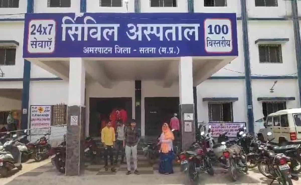 MP News: डीजे पर डांस करते युवक से पहले तो मिलाया हाथ, फिर पेट में घोंप दिया चाकू, एक की मौत