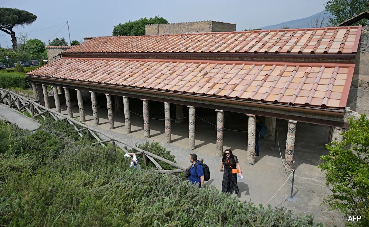How Ancient Roman Tiles Are Helping Pompeii To Power A Villa