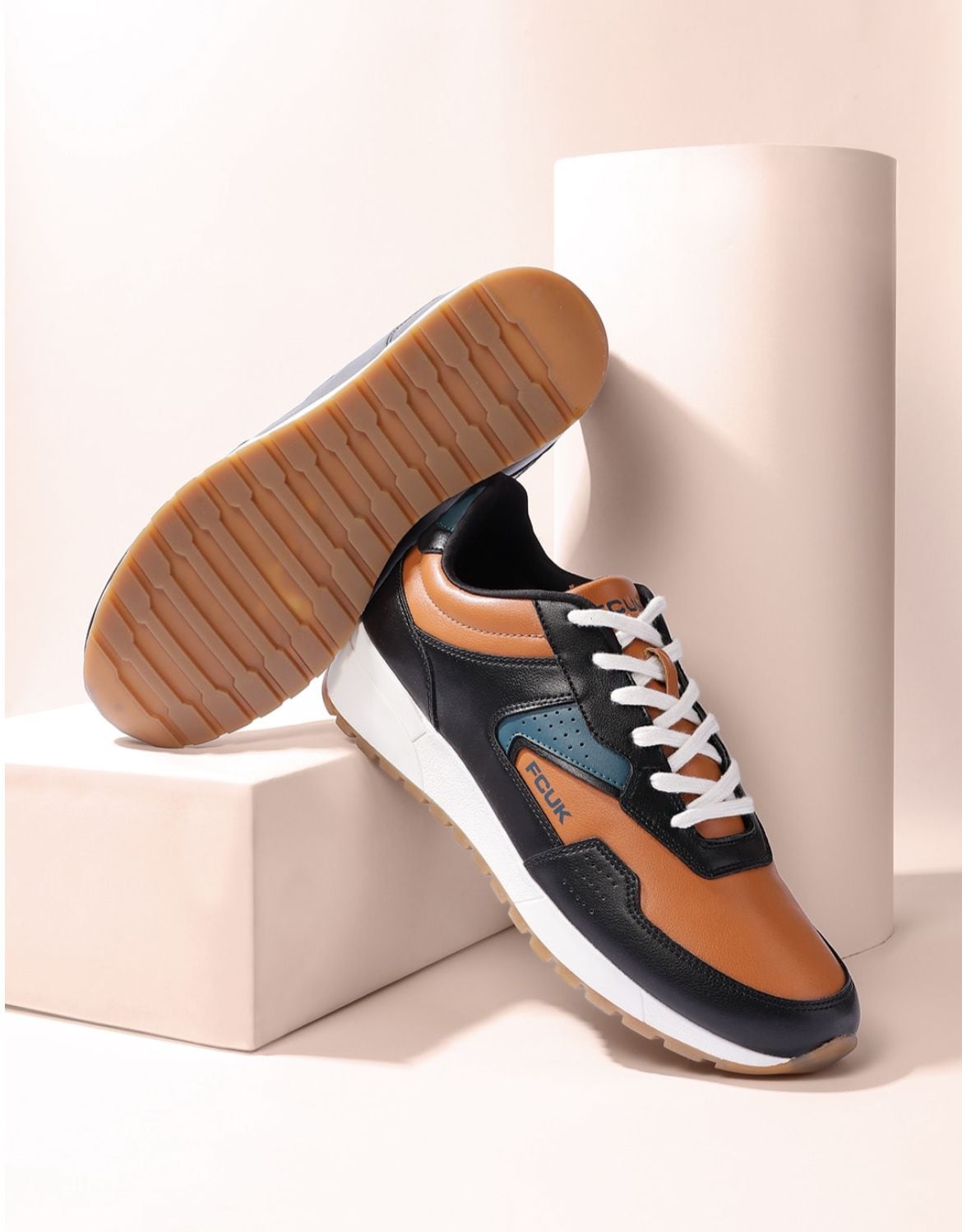 Best Deals On Mens Premium Footwear From Myntra