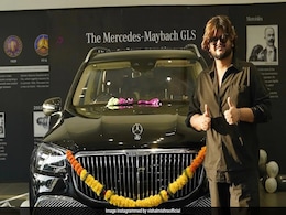<i>Animal</i> Singer Vishal Mishra Brings Home A Swanky New Maybach: "So Grateful" <i>Animal</i> Singer Vishal Mishra Brings Home A Swanky New Maybach: "So Grateful"