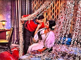 ये है भारत की सबसे लंबी फिल्म, इतनी लंबी कि देखते-देखते प्लेन से पहुंच जाओगे दिल्ली से दुबई ये है भारत की सबसे लंबी फिल्म, इतनी लंबी कि देखते-देखते प्लेन से पहुंच जाओगे दिल्ली से दुबई