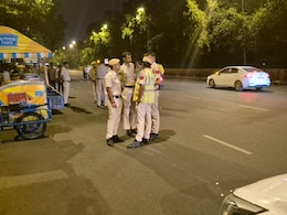 दिल्ली के स्कूल को फिर बम से उड़ाने की धमकी... पुलिस कमिश्नर को आया मेल दिल्ली के स्कूल को फिर बम से उड़ाने की धमकी... पुलिस कमिश्नर को आया मेल