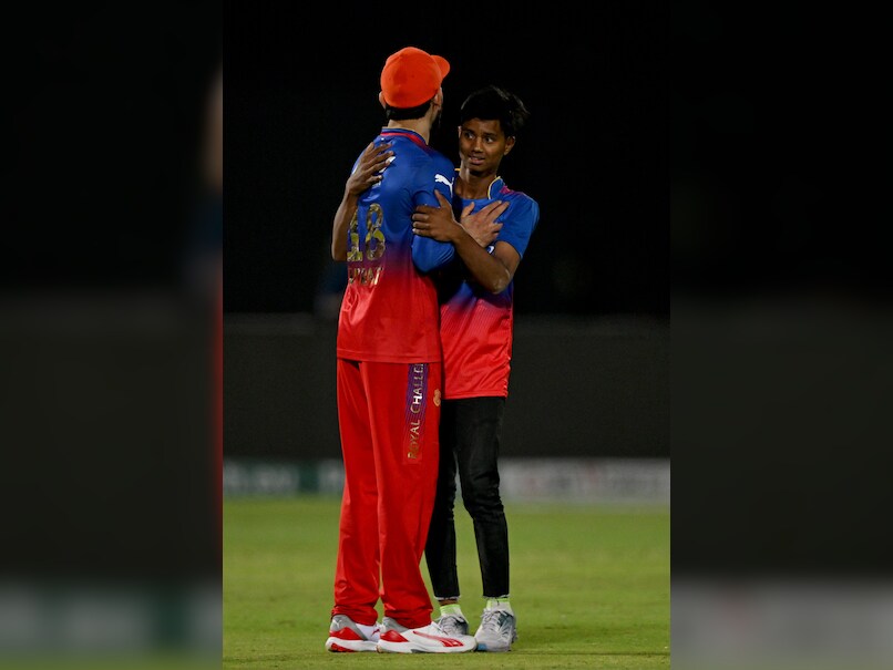"Same Fan Will Abuse Me...My Family": RCB Star Reveals What It's Like To Play For The Side