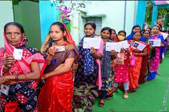 57.5% Voting In Phase 5 Of Lok Sabha Polls 57.5% Voting In Phase 5 Of Lok Sabha Polls