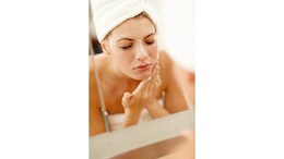 चेहरे पर कच्चा दूध लगाने से खिल उठेगी त्वचा, ब्यूटिशियन से जानिए Secret Beauty Tips&nbsp;