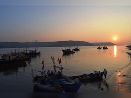 रत्नागिरीत येणाऱ्या पर्यटकांची संख्या रोडावली, 'हे' आहे प्रमुख कारण