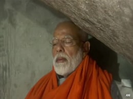 केदारनाथ से द्वारका तक : जानिए PM मोदी ने कहां-कहां लगाया ध्यान केदारनाथ से द्वारका तक : जानिए PM मोदी ने कहां-कहां लगाया ध्यान