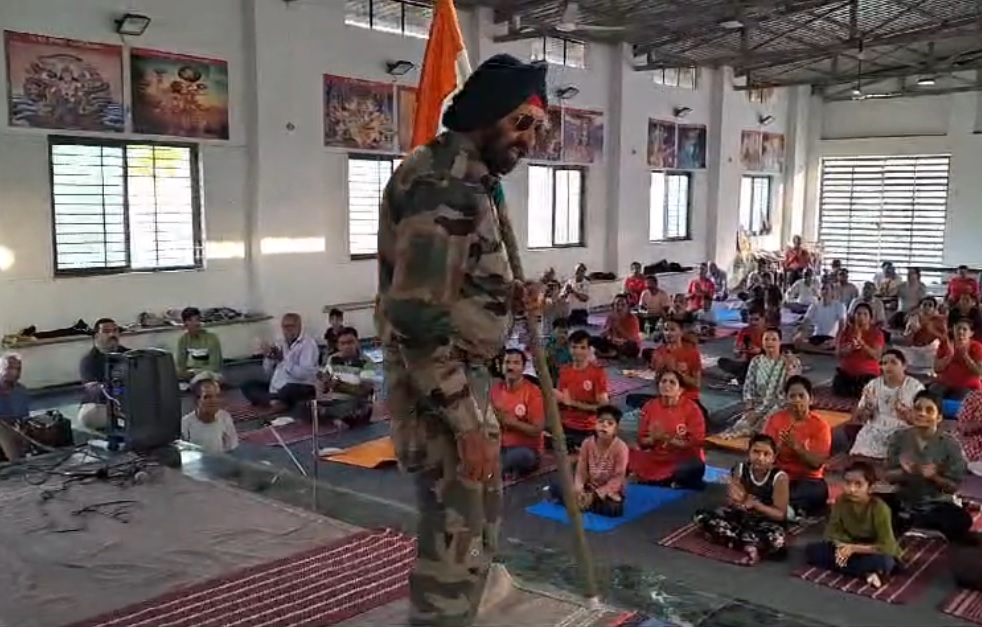 Retired Soldier Suffers Heart Attack, Collapses On Stage Clutching Flag