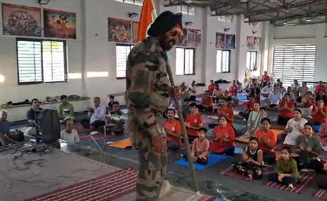 Retired Soldier Suffers Heart Attack, Collapses On Stage Clutching Flag