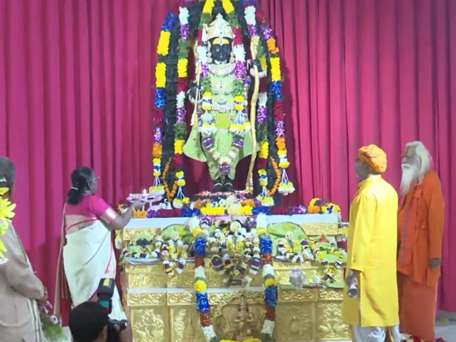 President Droupadi Murmu Offers Prayer At Ram Temple In Ayodhya
