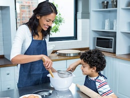 Mother's Day Special: People Share Why <i>'Maa Ke Haath Ka Khana'</i> Is The Best Food Ever