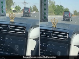 NH1 पर मनचलों ने किया महिला की कार का पीछा, 7 किमी तक चला चूहे-बिल्ली का खेल, वायरल Video देख फूटा लोगों का गुस्सा NH1 पर मनचलों ने किया महिला की कार का पीछा, 7 किमी तक चला चूहे-बिल्ली का खेल, वायरल Video देख फूटा लोगों का गुस्सा