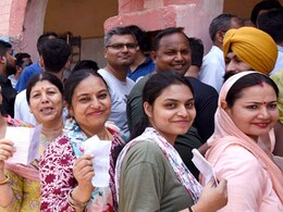 लोकसभा चुनाव के आखिरी चरण की वोटिंग शुरू, PM मोदी सहित इन दिग्गजों का भाग्य EVM में होगा कैद