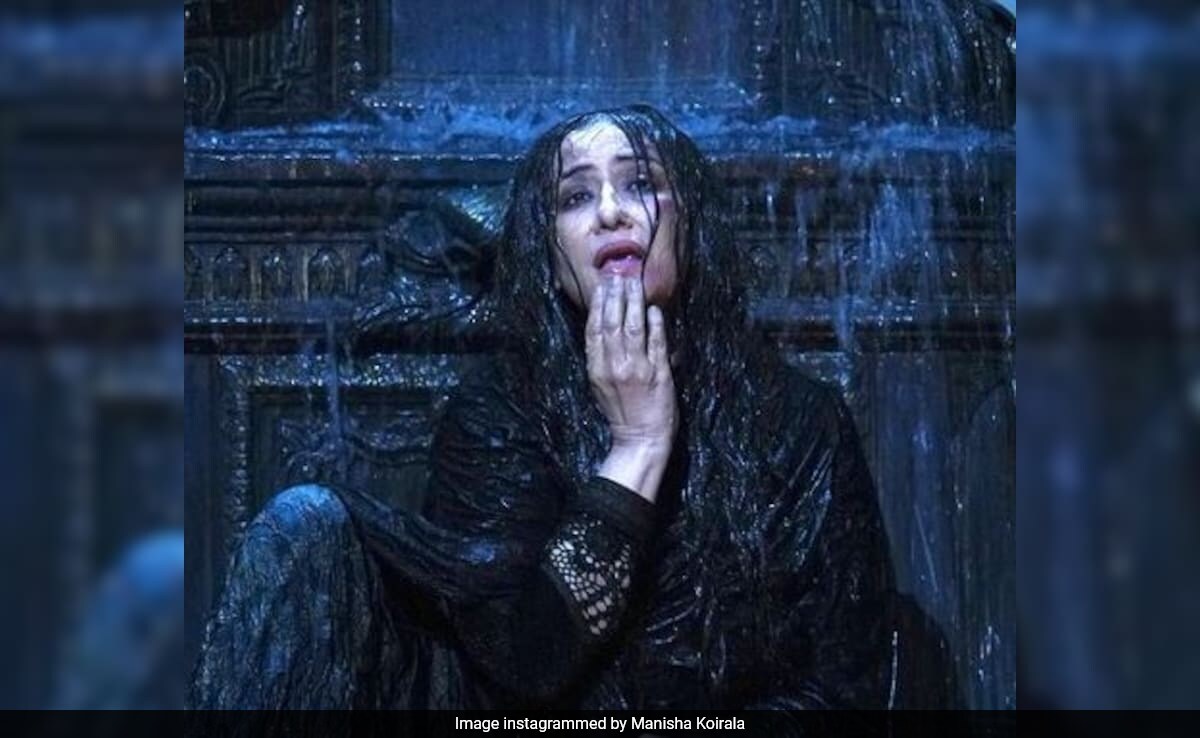 Manisha Koirala On The "Most Challenging" <i>Heeramandi</i> Fountain Scene: "I Knew I Had Passed A Critical Physical Test"
