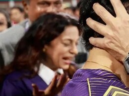 IPL ट्रॉफी पर तो गई सबकी गई नजर, क्या शाहरुख खान की घड़ी किसी ने नोटिस किया? दाम IPL ट्रॉफी पर तो गई सबकी गई नजर, क्या शाहरुख खान की घड़ी किसी ने नोटिस किया? दाम