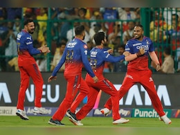 Yash Dayal: धोनी को लेकर यश दयाल ने पोस्ट की इंस्टा स्टोरी, फैन्स देखकर भड़के, सोशल मीडिया पर मचा बवाल Yash Dayal: धोनी को लेकर यश दयाल ने पोस्ट की इंस्टा स्टोरी, फैन्स देखकर भड़के, सोशल मीडिया पर मचा बवाल