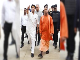 'Charioteer Of Development': Yogi Adityanath Praises Jyotiraditya Scindia 'Charioteer Of Development': Yogi Adityanath Praises Jyotiraditya Scindia