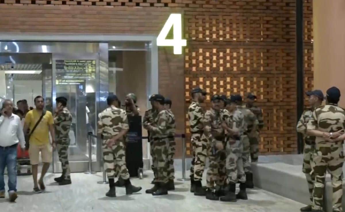 Sri Lankan Man Lets Another Fly To London Using His Ticket, Arrested In Bengaluru